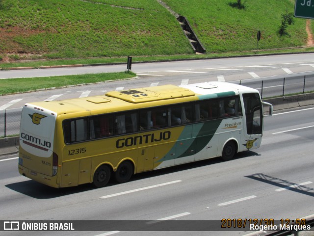 Empresa Gontijo de Transportes 12315 na cidade de São José dos Campos, São Paulo, Brasil, por Rogerio Marques. ID da foto: 6397735.