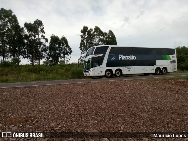 Planalto Transportes 2131 na cidade de Santiago, Rio Grande do Sul, Brasil, por Mauricio Lopes. Número da foto: #6427971.