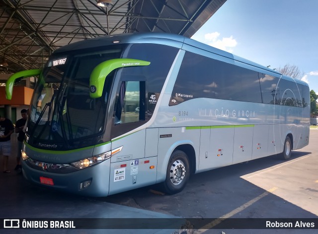 Viação Garcia 8194 na cidade de Paranavaí, Paraná, Brasil, por Robson Alves. Número da foto: #6430948.