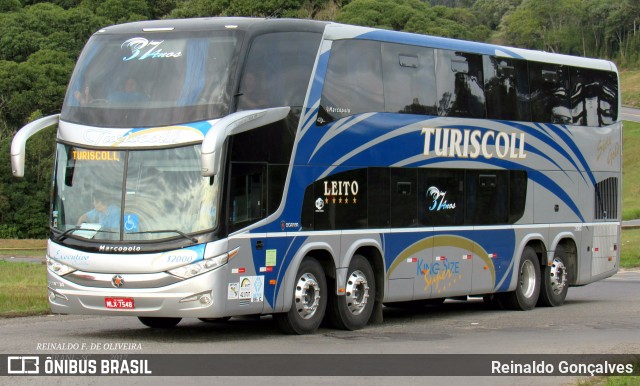Turiscoll - Turismo Collet Ltda. 32000 na cidade de Irani, Santa Catarina, Brasil, por Reinaldo Gonçalves. Número da foto: #6429577.