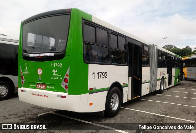 Viação Santa Brígida 1 1792 na cidade de São Paulo, São Paulo, Brasil, por Felipe Goncalves do Vale. Número da foto: #6429649.
