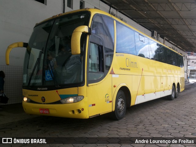 Viação Itapemirim 8611 na cidade de Ipatinga, Minas Gerais, Brasil, por André Lourenço de Freitas. Número da foto: #6430469.
