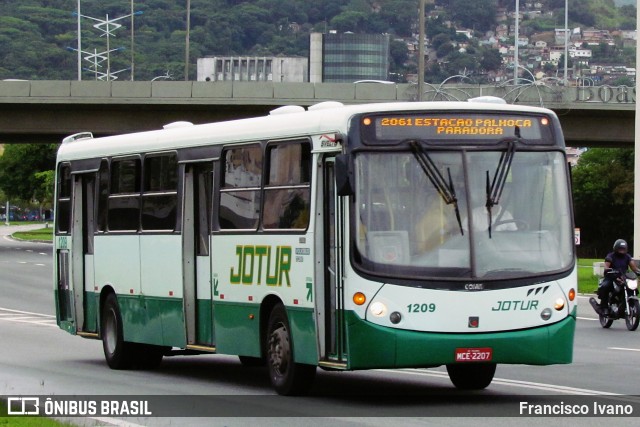 Jotur - Auto Ônibus e Turismo Josefense 1209 na cidade de Florianópolis, Santa Catarina, Brasil, por Francisco Ivano. ID da foto: 6431259.