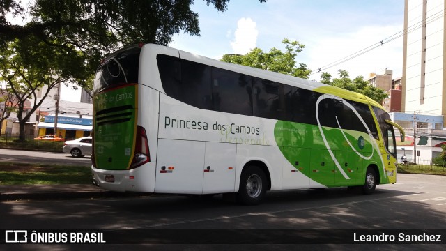 Expresso Princesa dos Campos 6221 na cidade de Curitiba, Paraná, Brasil, por Leandro Sanchez. ID da foto: 6433071.