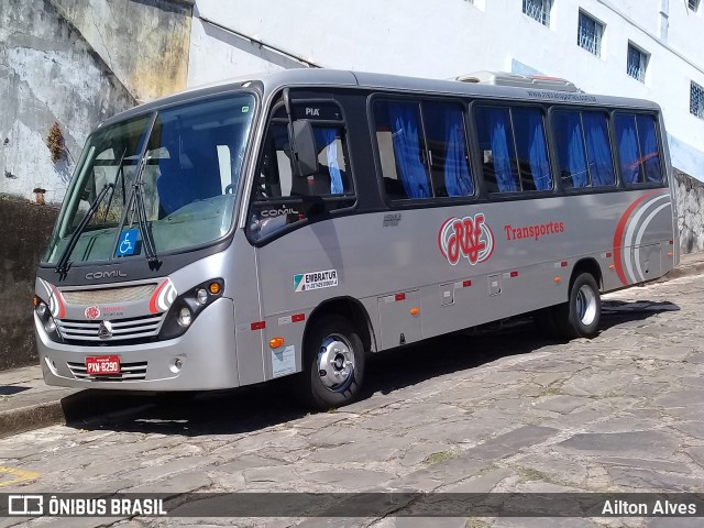 RRE Transportes 1600 na cidade de Diamantina, Minas Gerais, Brasil, por Ailton Alves. Número da foto: #6433322.