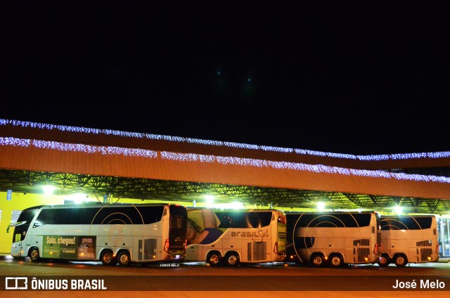 Viação Garcia 8414 na cidade de Maringá, Paraná, Brasil, por José Melo. Número da foto: #6435044.