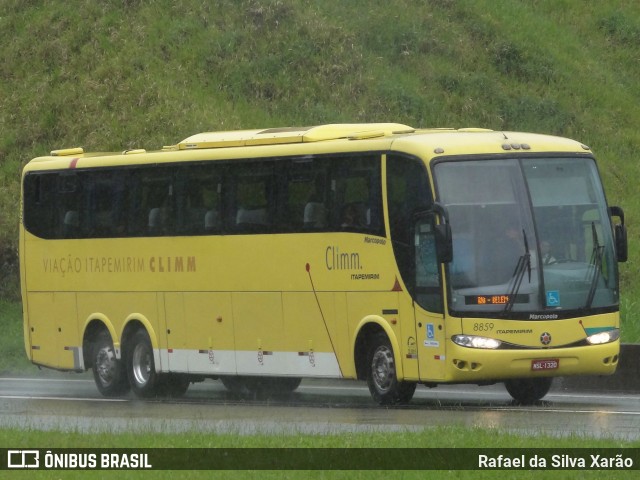 Viação Itapemirim 8859 na cidade de Petrópolis, Rio de Janeiro, Brasil, por Rafael da Silva Xarão. Número da foto: #6434989.
