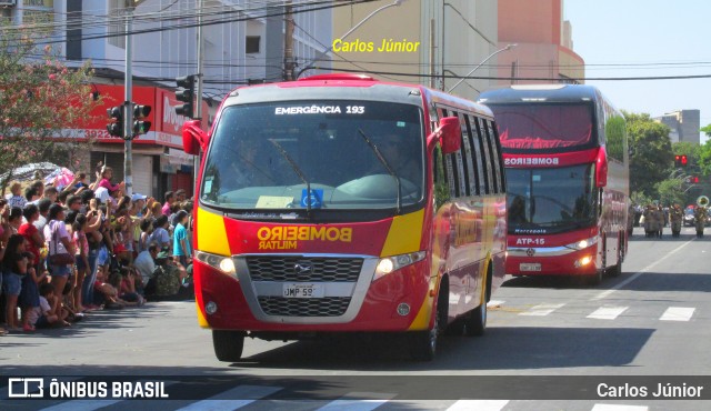 Corpo de Bombeiros ATP-12 na cidade de Goiânia, Goiás, Brasil, por Carlos Júnior. ID da foto: 6439532.