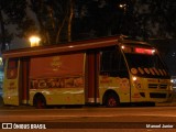 Ônibus Particulares Morom - O rei da barata frita na cidade de São Paulo, São Paulo, Brasil, por Manoel Junior. ID da foto: :id.