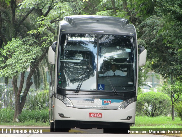 Auto Viação 1001 RJ 108.1094 na cidade de São Paulo, São Paulo, Brasil, por Francisco Mauricio Freire. Número da foto: #6442440.