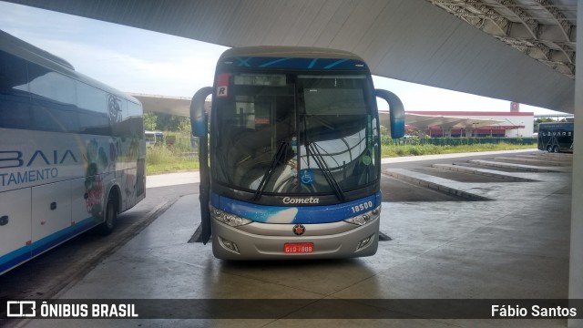 Viação Cometa 18500 na cidade de Guarulhos, São Paulo, Brasil, por Fábio Santos. ID da foto: 6440046.