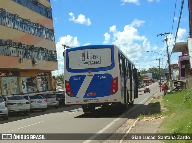 Coopemtax 1844 na cidade de Ji-Paraná, Rondônia, Brasil, por Gian Lucas  Santana Zardo. ID da foto: 6440338.