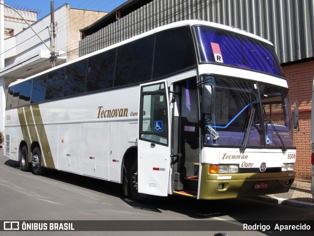 Transportadora Turística Tecnovan 5008 na cidade de Congonhas, Minas Gerais, Brasil, por Rodrigo  Aparecido. ID da foto: 6444856.