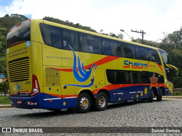 Shalom Tur 3000 na cidade de Ouro Preto, Minas Gerais, Brasil, por Daniel Gomes. Número da foto: #6443542.