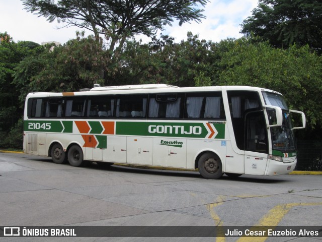 Empresa Gontijo de Transportes 21045 na cidade de São Paulo, São Paulo, Brasil, por Julio Cesar Euzebio Alves. ID da foto: 6444794.