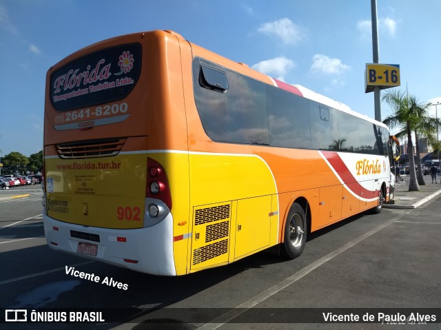 Flórida Turismo 902 na cidade de Aparecida, São Paulo, Brasil, por Vicente de Paulo Alves. ID da foto: 6445472.