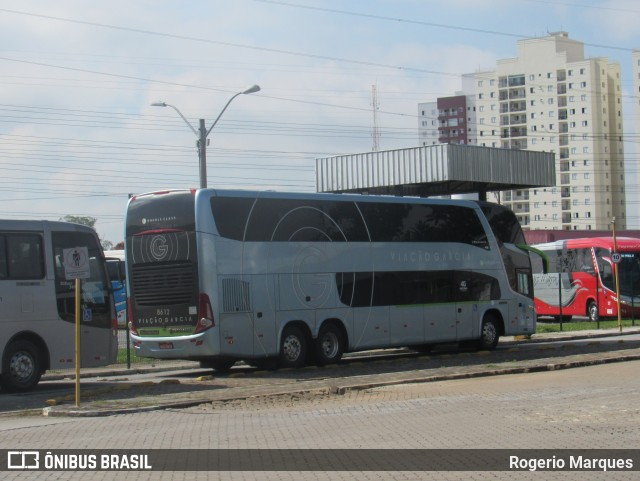 Viação Garcia 8612 na cidade de São José dos Campos, São Paulo, Brasil, por Rogerio Marques. ID da foto: 6445795.