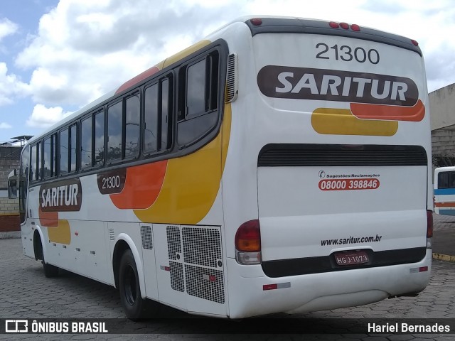 Saritur - Santa Rita Transporte Urbano e Rodoviário 21300 na cidade de Divinópolis, Minas Gerais, Brasil, por Hariel Bernades. Número da foto: #6448299.