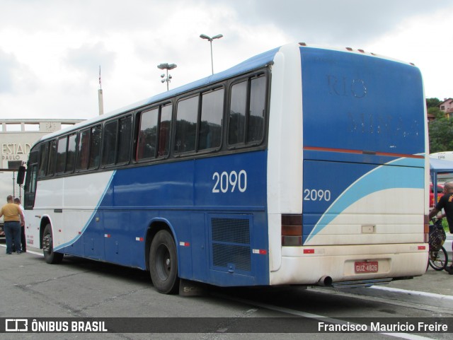Ônibus Particulares 2090 na cidade de São Paulo, São Paulo, Brasil, por Francisco Mauricio Freire. Número da foto: #6402929.