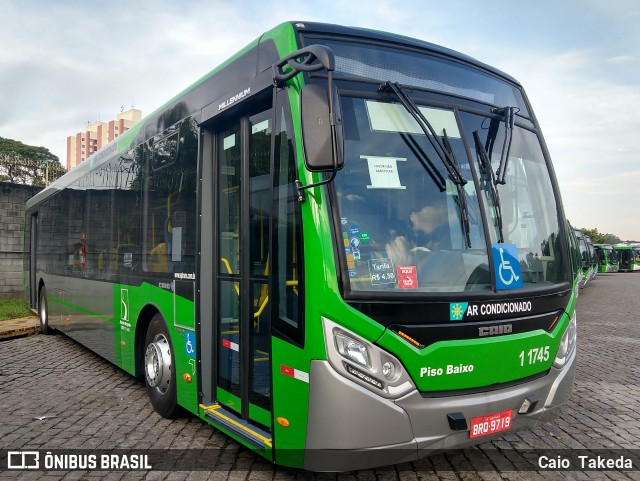 Viação Santa Brígida 1 1745 na cidade de Brasil, por Caio  Takeda. Número da foto: #6450870.