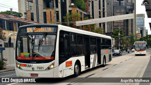 Metra - Sistema Metropolitano de Transporte 7601 na cidade de São Paulo, São Paulo, Brasil, por Asprilla Matheus. Número da foto: #6451100.