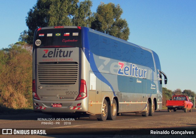 Zelitur Turismo 15000 na cidade de Pinhão, Paraná, Brasil, por Reinaldo Gonçalves. ID da foto: 6452657.