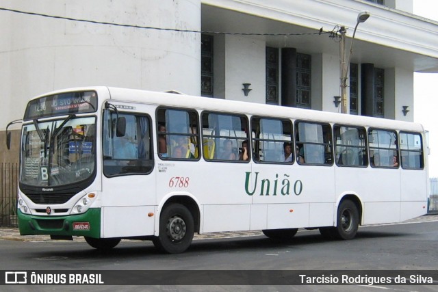 Empresa de Transportes União 6788 na cidade de Salvador, Bahia, Brasil, por Tarcisio Rodrigues da Silva. ID da foto: 6452936.