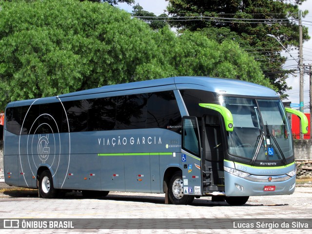 Viação Garcia 8325 na cidade de Curitiba, Paraná, Brasil, por Lucas Sérgio da Silva. ID da foto: 6454033.