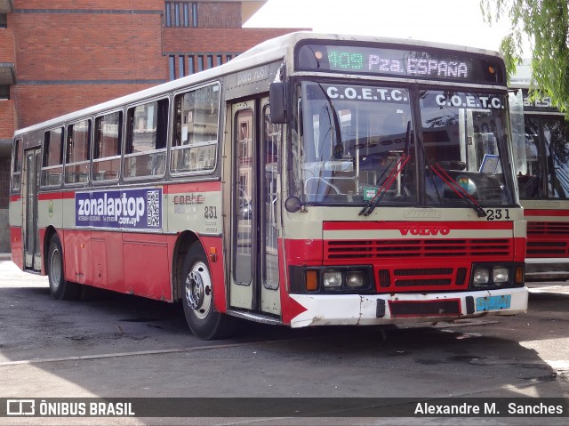 COETC - Cooperativa de Obreros y Empleados del Transporte Coletivo 231 na cidade de Montevideo, Montevideo, Uruguai, por Alexandre M.  Sanches. ID da foto: 6454643.