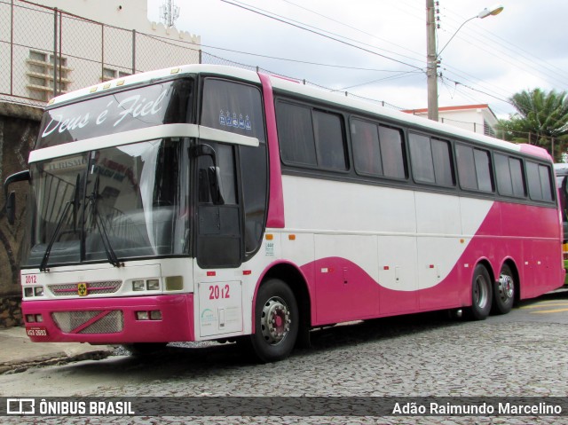 Ônibus Particulares 2012 na cidade de Belo Horizonte, Minas Gerais, Brasil, por Adão Raimundo Marcelino. ID da foto: 6454659.