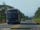 Tica Bus Transportes Internacionales Centroamericanos E11 na cidade de Brasil, por Luis Diego Sánchez. Número da foto: #:id.