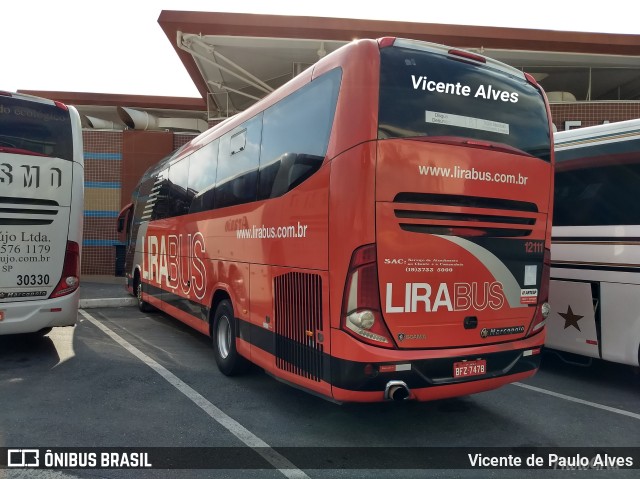Lirabus 12111 na cidade de Aparecida, São Paulo, Brasil, por Vicente de Paulo Alves. Número da foto: #6459991.