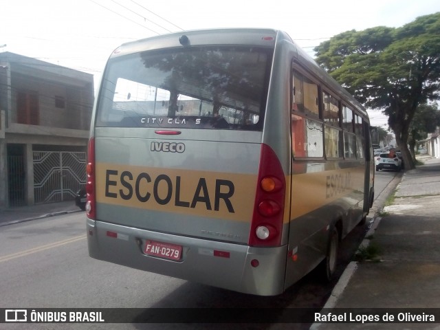 Escolares 0279 na cidade de São Paulo, São Paulo, Brasil, por Rafael Lopes de Oliveira. ID da foto: 6461587.