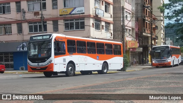 Santa Catarina Transportes 3011 na cidade de Santa Maria, Rio Grande do Sul, Brasil, por Mauricio Lopes. ID da foto: 6463906.