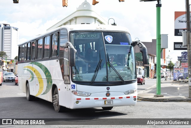 Transportes Cóbano S.A. PB na cidade de San José, San José, Costa Rica, por Alejandro Gutiérrez. ID da foto: 6464323.