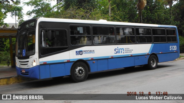 Insular Transportes Coletivos 5120 na cidade de Florianópolis, Santa Catarina, Brasil, por Lucas Weber Calizario. ID da foto: 6463690.