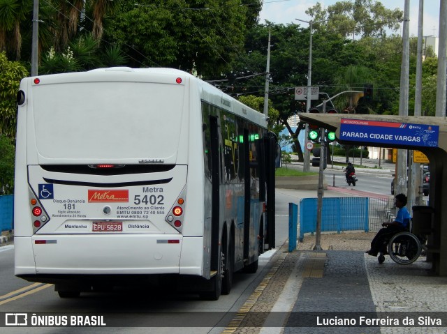 Metra - Sistema Metropolitano de Transporte 5402 na cidade de Brasil, por Luciano Ferreira da Silva. Número da foto: #6465992.