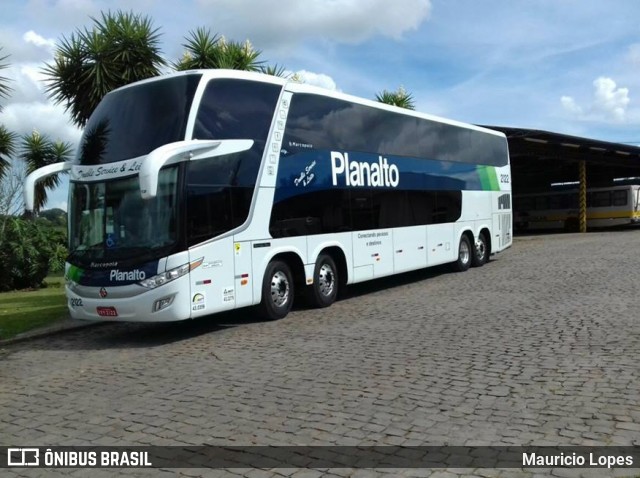 Planalto Transportes 2122 na cidade de Santiago, Rio Grande do Sul, Brasil, por Mauricio Lopes. Número da foto: #6467538.