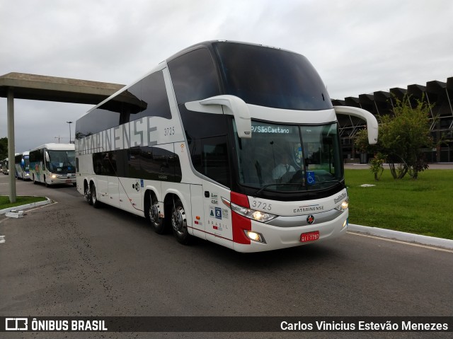 Auto Viação Catarinense 3725 na cidade de Florianópolis, Santa Catarina, Brasil, por Carlos Vinicius Estevão Menezes. Número da foto: #6469303.