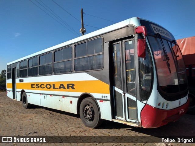 Escolares 5102 na cidade de Cachoeira do Sul, Rio Grande do Sul, Brasil, por Felipe  Brignol. Número da foto: #6469920.