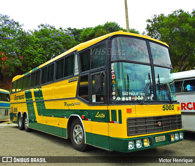 Ônibus Particulares 5002 na cidade de São Paulo, São Paulo, Brasil, por Victor Henrique. Número da foto: #6470629.