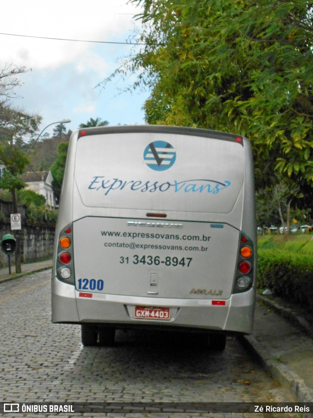 Expresso Vans 1200 na cidade de Petrópolis, Rio de Janeiro, Brasil, por Zé Ricardo Reis. ID da foto: 6406586.