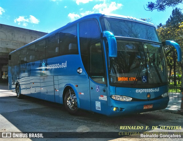 Expresso do Sul 7207 na cidade de Curitiba, Paraná, Brasil, por Reinaldo Gonçalves. Número da foto: #6406234.