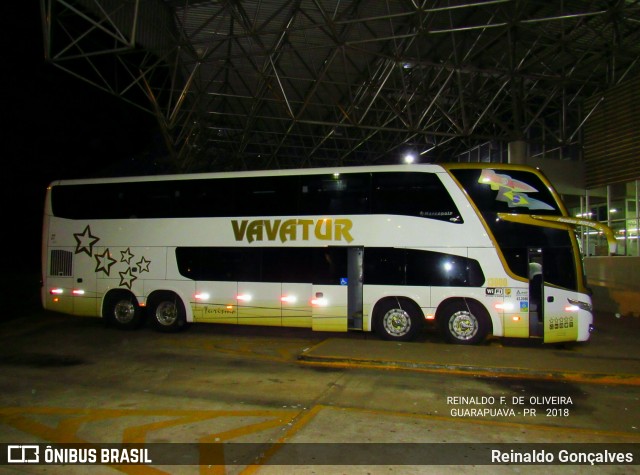 Vavatur Transporte e Turismo 13000 na cidade de Guarapuava, Paraná, Brasil, por Reinaldo Gonçalves. Número da foto: #6404666.