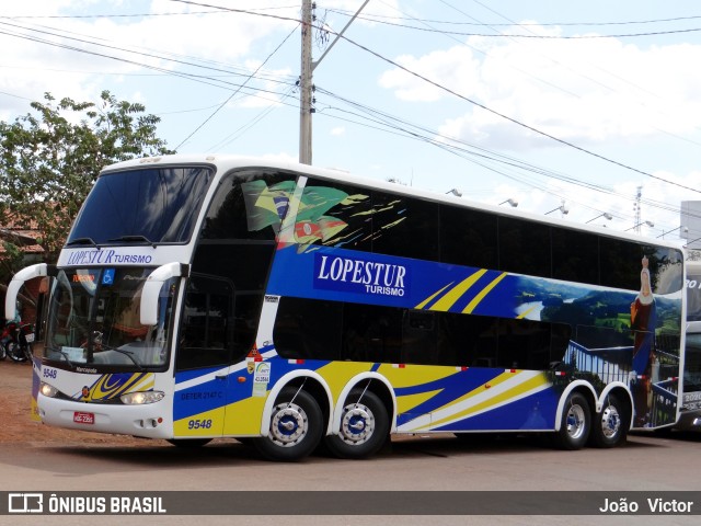 Lopestur - Lopes Turismo e Transportes 9548 na cidade de Araguaína, Tocantins, Brasil, por João Victor. ID da foto: 6473184.