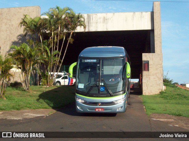 Viação Garcia 8174 na cidade de Apucarana, Paraná, Brasil, por Josino Vieira. ID da foto: 6472392.