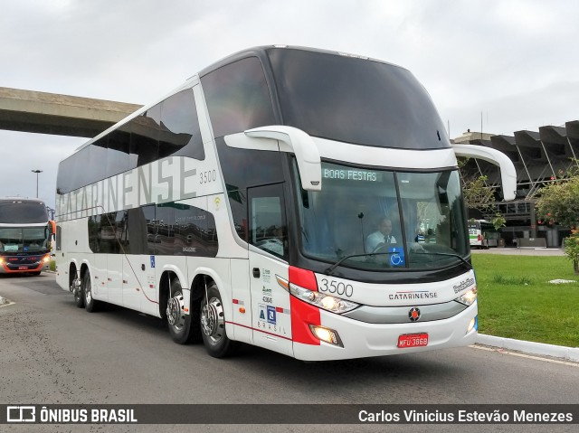 Auto Viação Catarinense 3500 na cidade de Florianópolis, Santa Catarina, Brasil, por Carlos Vinicius Estevão Menezes. ID da foto: 6473910.