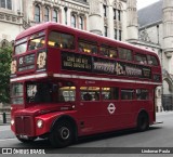 London Transport RM652 na cidade de London, Greater London, Inglaterra, por Lindomar Paula. ID da foto: :id.