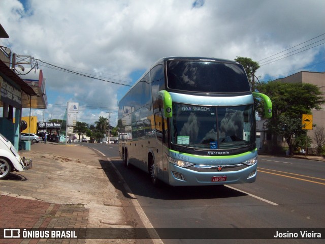 Viação Garcia 8461 na cidade de Apucarana, Paraná, Brasil, por Josino Vieira. Número da foto: #6475524.