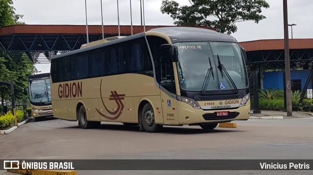 Gidion Transporte e Turismo 21605 na cidade de Joinville, Santa Catarina, Brasil, por Vinicius Petris. Número da foto: #6476069.